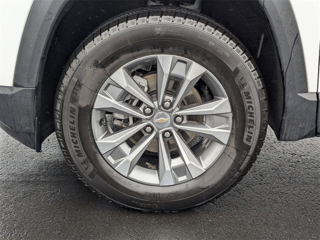 Thumbnail: 2025 Chevrolet Equinox - 11