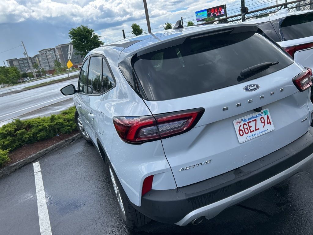 Thumbnail: 2025 Ford Escape - 4