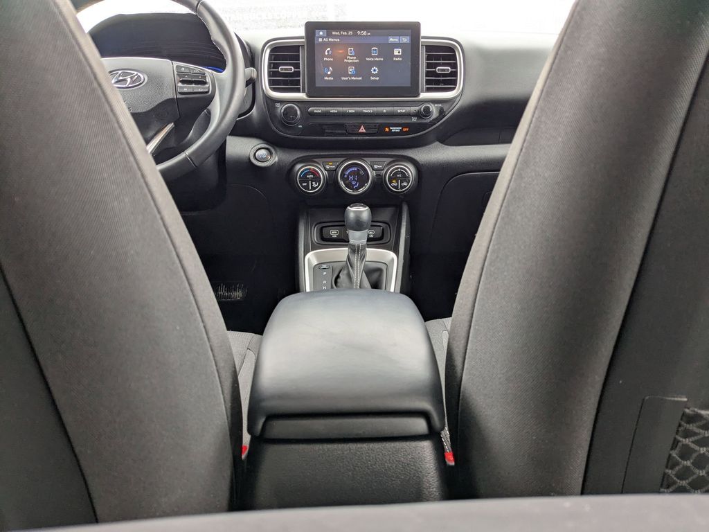 Thumbnail: 2025 Hyundai Venue - 28