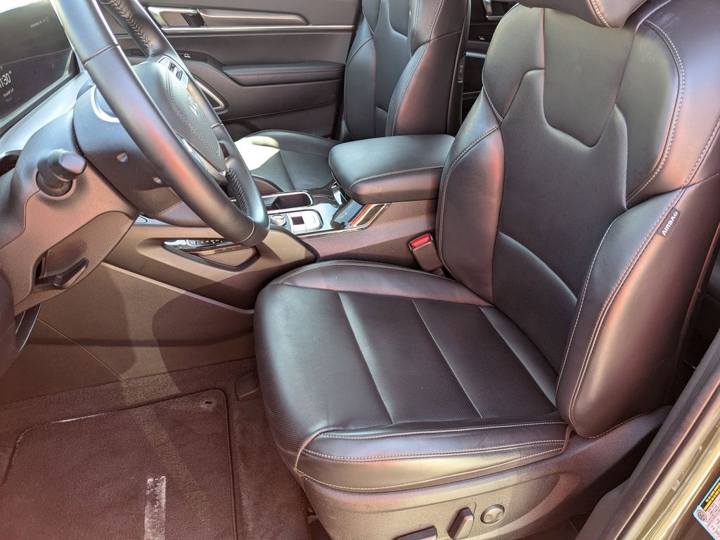 Thumbnail: 2025 Kia Telluride - 16