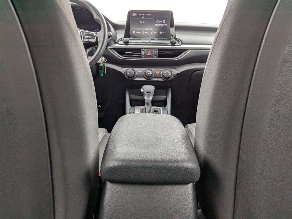 Thumbnail: 2024 Kia Forte - 24