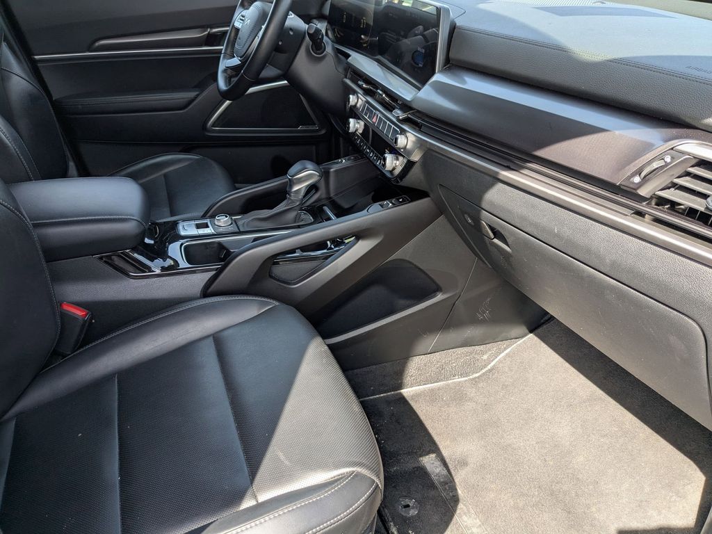 Thumbnail: 2025 Kia Telluride - 33