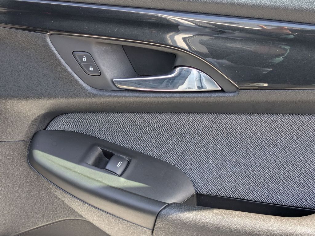 Thumbnail: 2025 Chevrolet TrailBlazer - 30