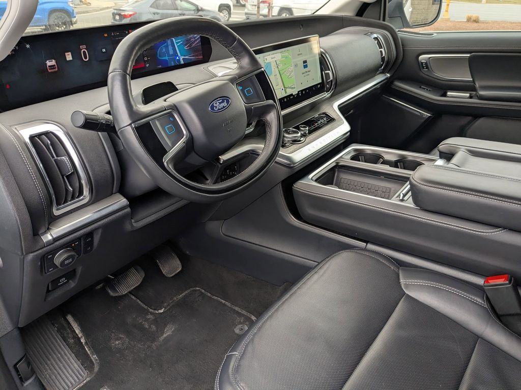 Thumbnail: 2025 Ford Expedition MAX - 16