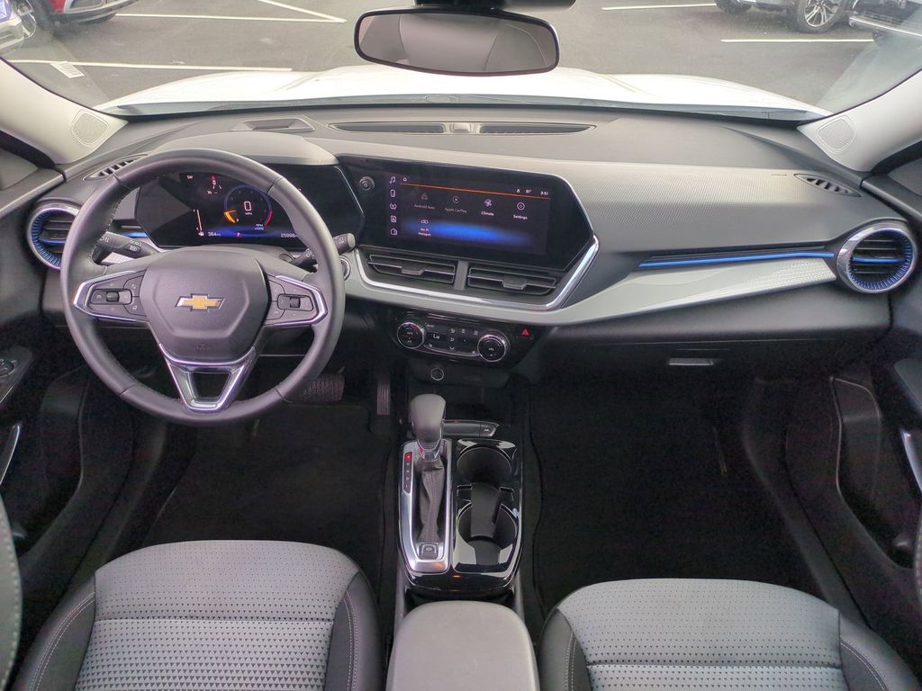 Thumbnail: 2025 Chevrolet Trax - 21