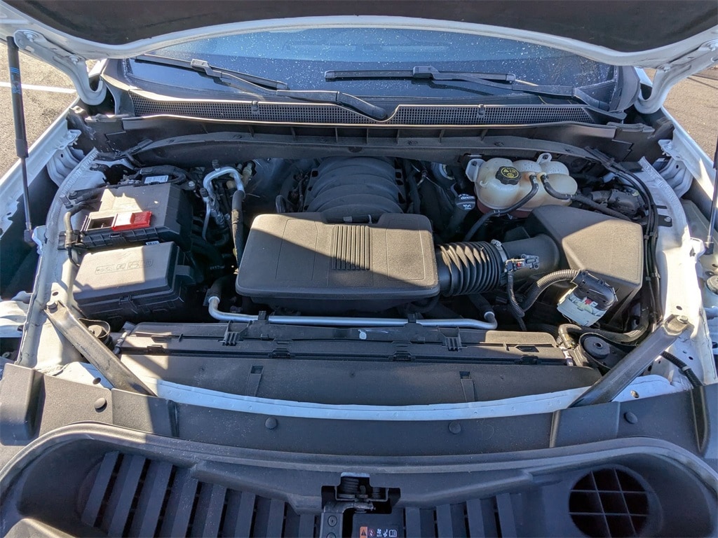 Thumbnail: 2023 Chevrolet Suburban - 44