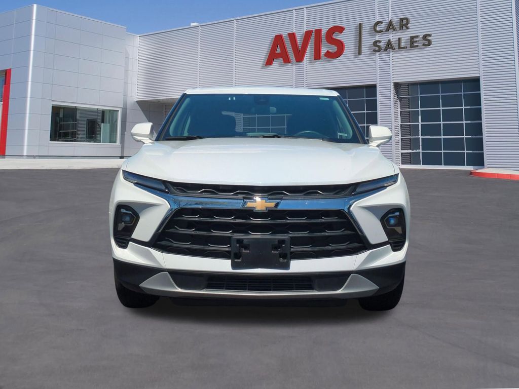 Thumbnail: 2025 Chevrolet Blazer - 2
