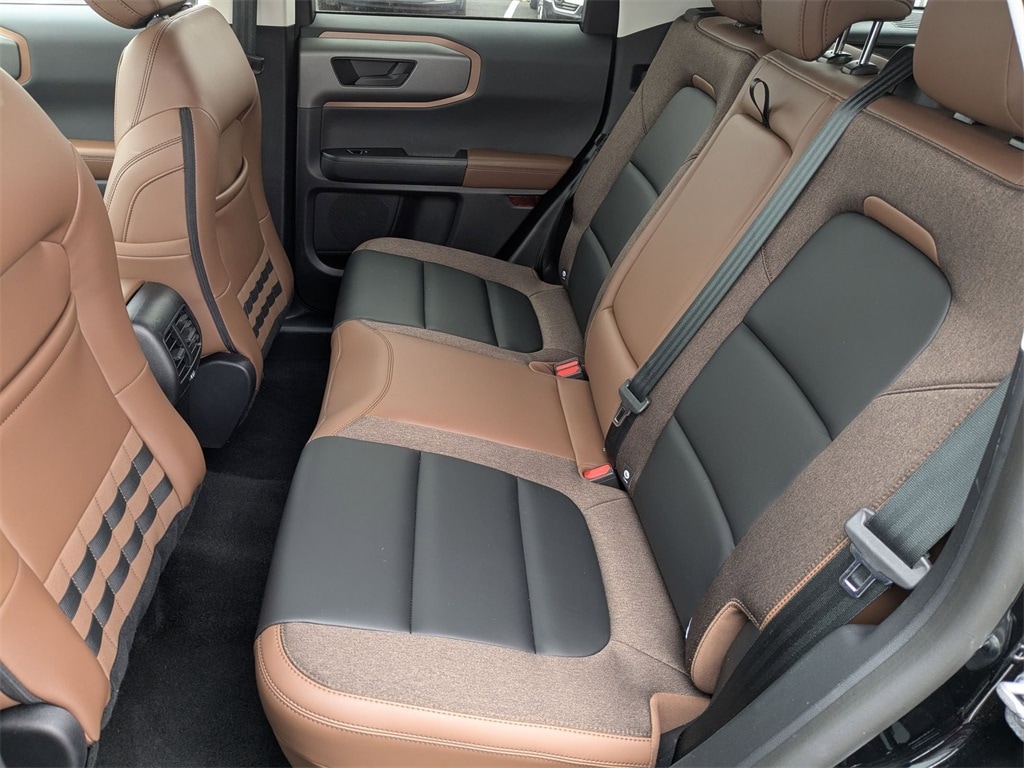 Thumbnail: 2025 Ford Bronco Sport - 28