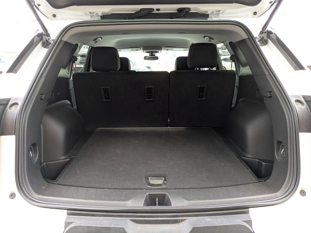 Thumbnail: 2025 Chevrolet Blazer - 29