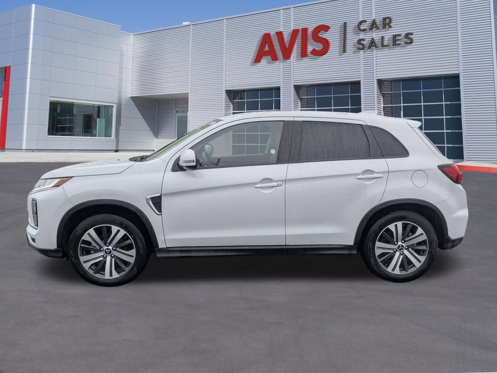 Thumbnail: 2025 Mitsubishi Outlander Sport - 10