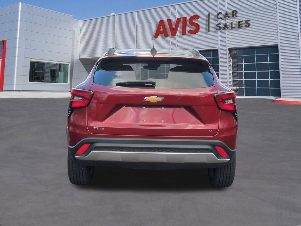Thumbnail: 2025 Chevrolet Trax - 9