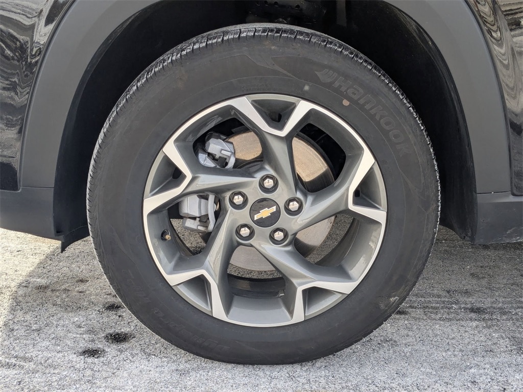 Thumbnail: 2025 Chevrolet Trax - 11