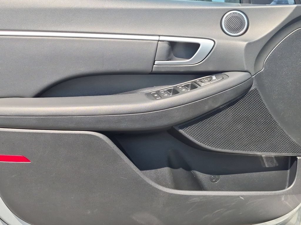 Thumbnail: 2025 Hyundai Sonata - 11