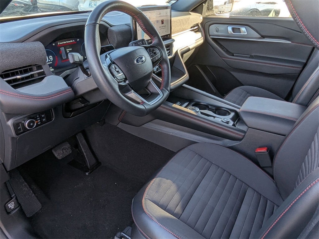 Thumbnail: 2025 Ford Explorer - 17