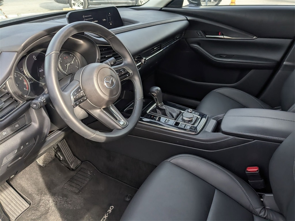 Thumbnail: 2025 Mazda CX-30 - 17