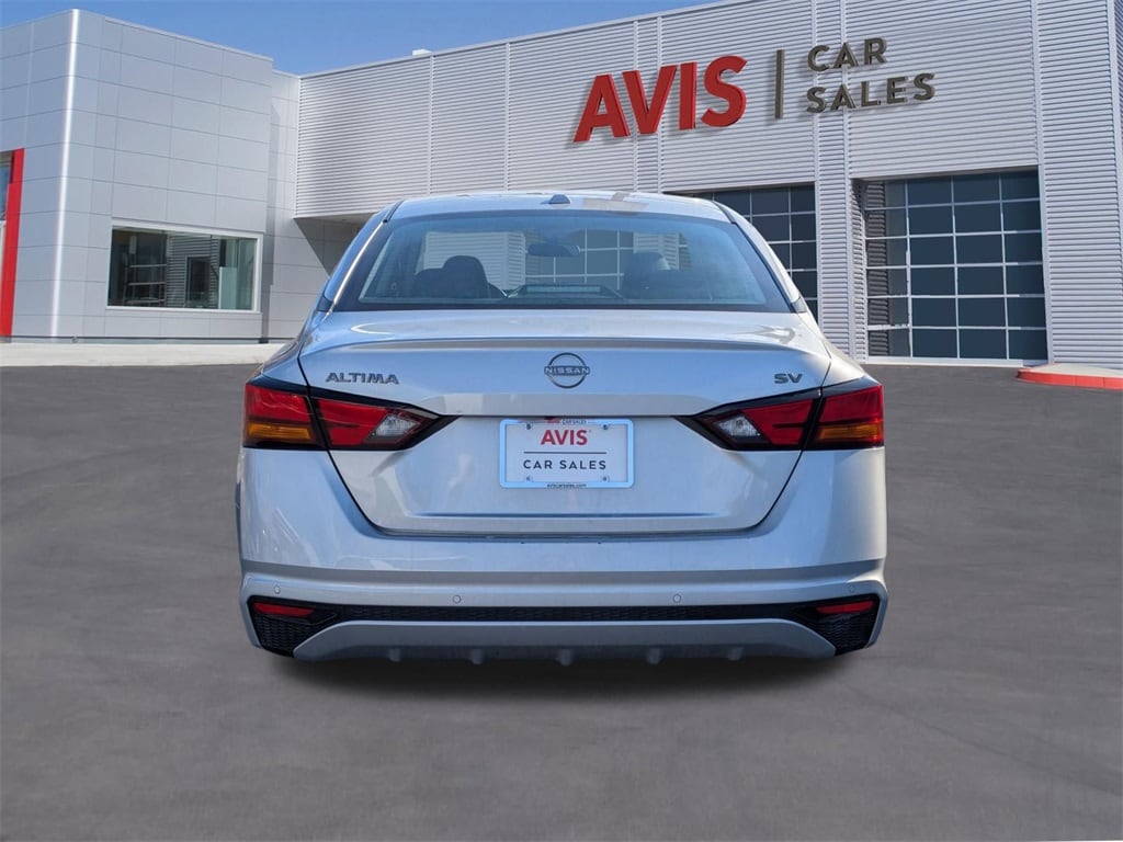 Thumbnail: 2024 Nissan Altima - 5