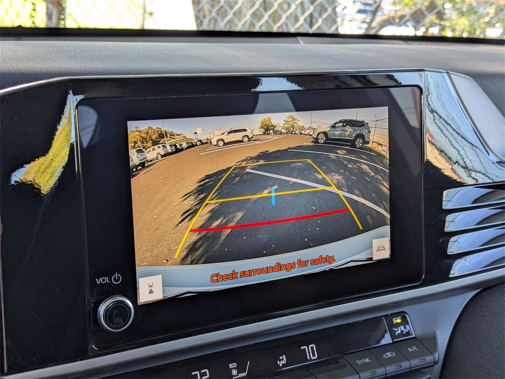 Thumbnail: 2025 Toyota Camry - 24