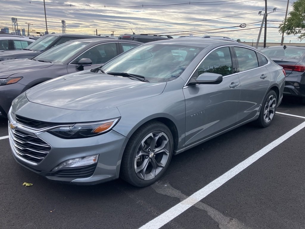 Thumbnail: 2023 Chevrolet Malibu - 1