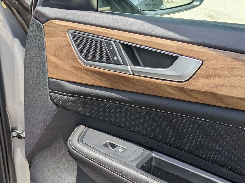 Thumbnail: 2024 Volkswagen Atlas - 34