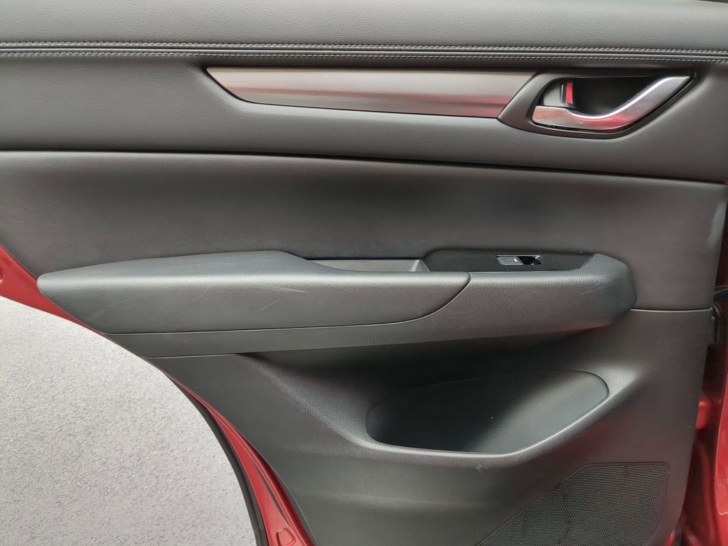 Thumbnail: 2025 Mazda CX-5 - 27