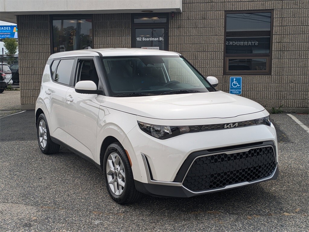 Used 2023 Kia Soul For Sale at AVIS Car Sales VIN KNDJ23AU9P7869425