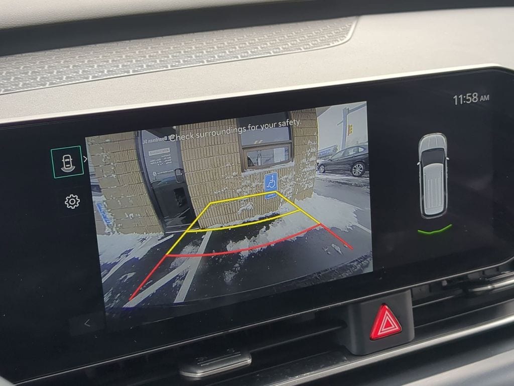 Thumbnail: 2025 Kia Carnival - 18