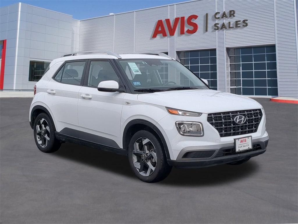 Thumbnail: 2025 Hyundai Venue - 9