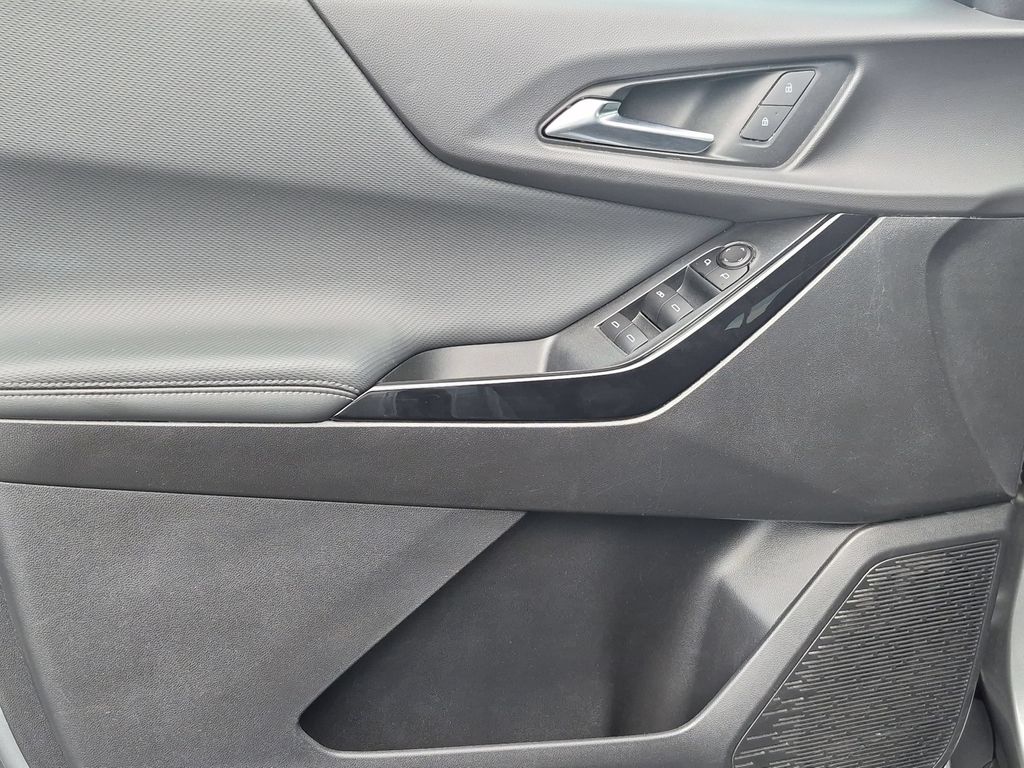 Thumbnail: 2025 Chevrolet Equinox - 11