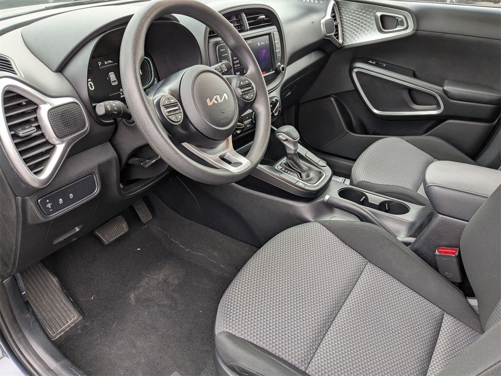 Thumbnail: 2024 Kia Soul - 16