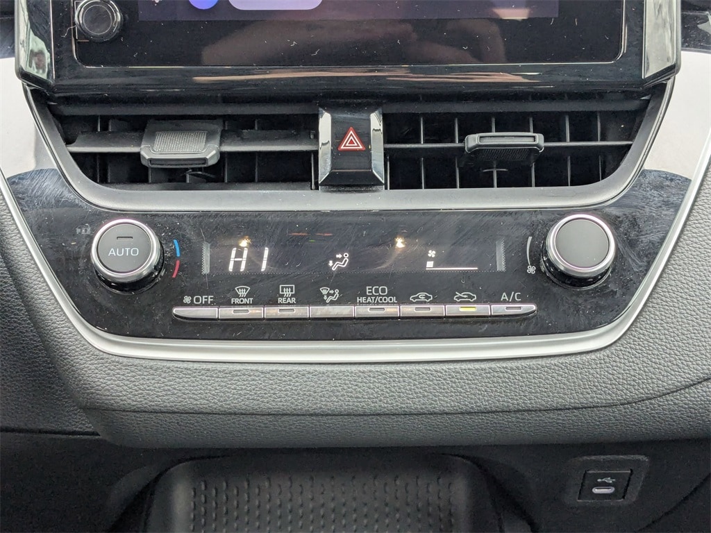 Thumbnail: 2024 Toyota Corolla - 24