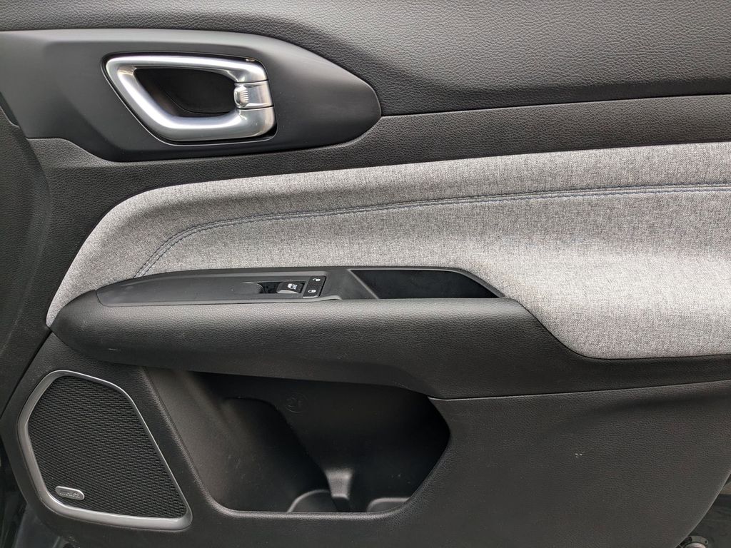 Thumbnail: 2025 Jeep Compass - 30