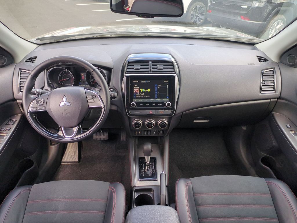 Thumbnail: 2025 Mitsubishi Outlander Sport - 21