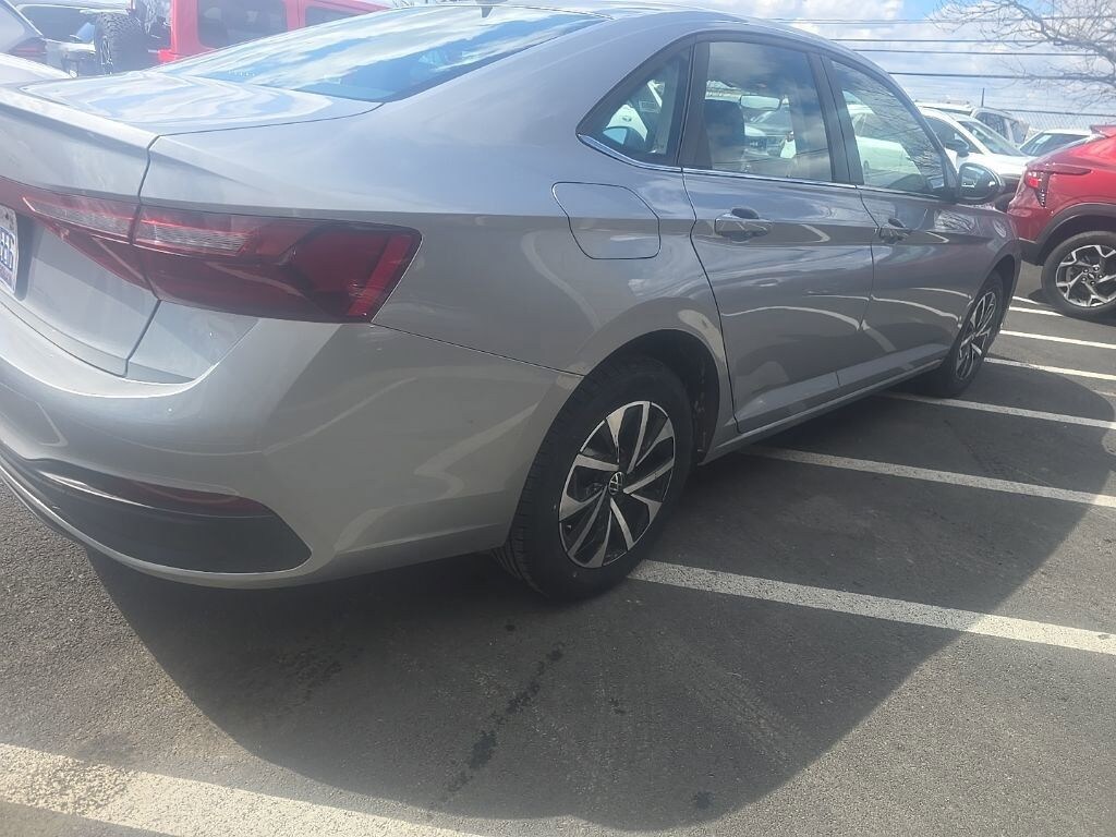 Certified 2025 Volkswagen Jetta 1.5T S Sedan