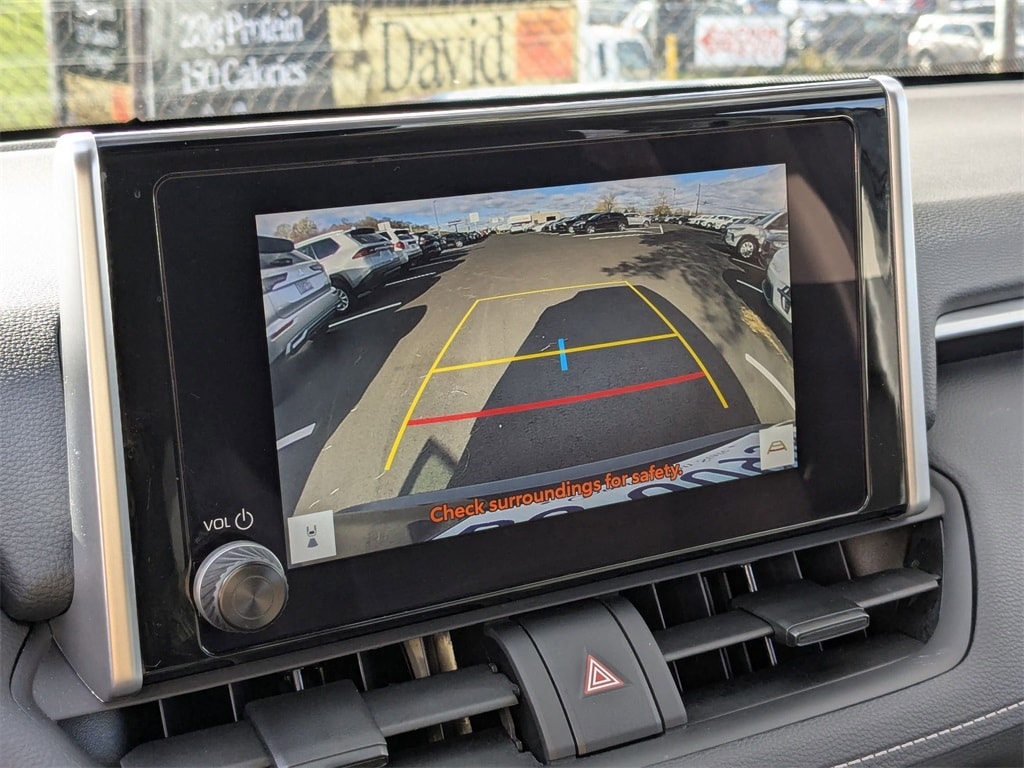 Thumbnail: 2025 Toyota RAV4 - 26