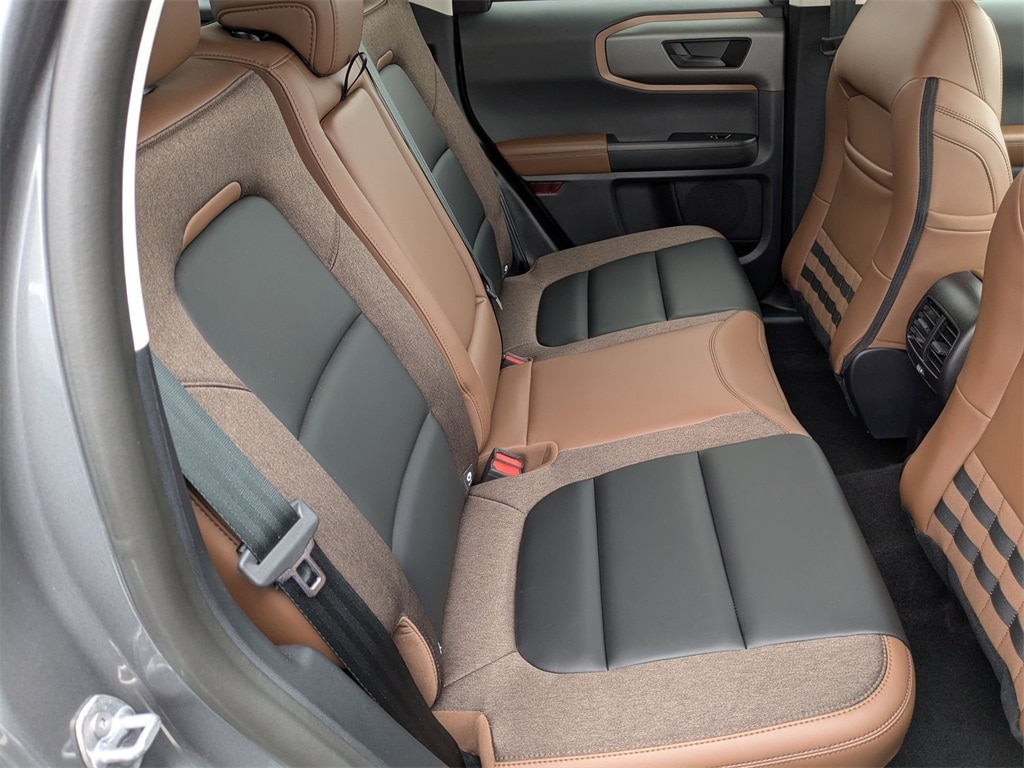 Thumbnail: 2025 Ford Bronco Sport - 34