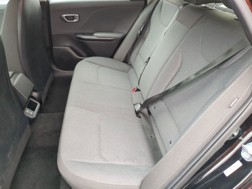 Thumbnail: 2025 Kia K4 - 26