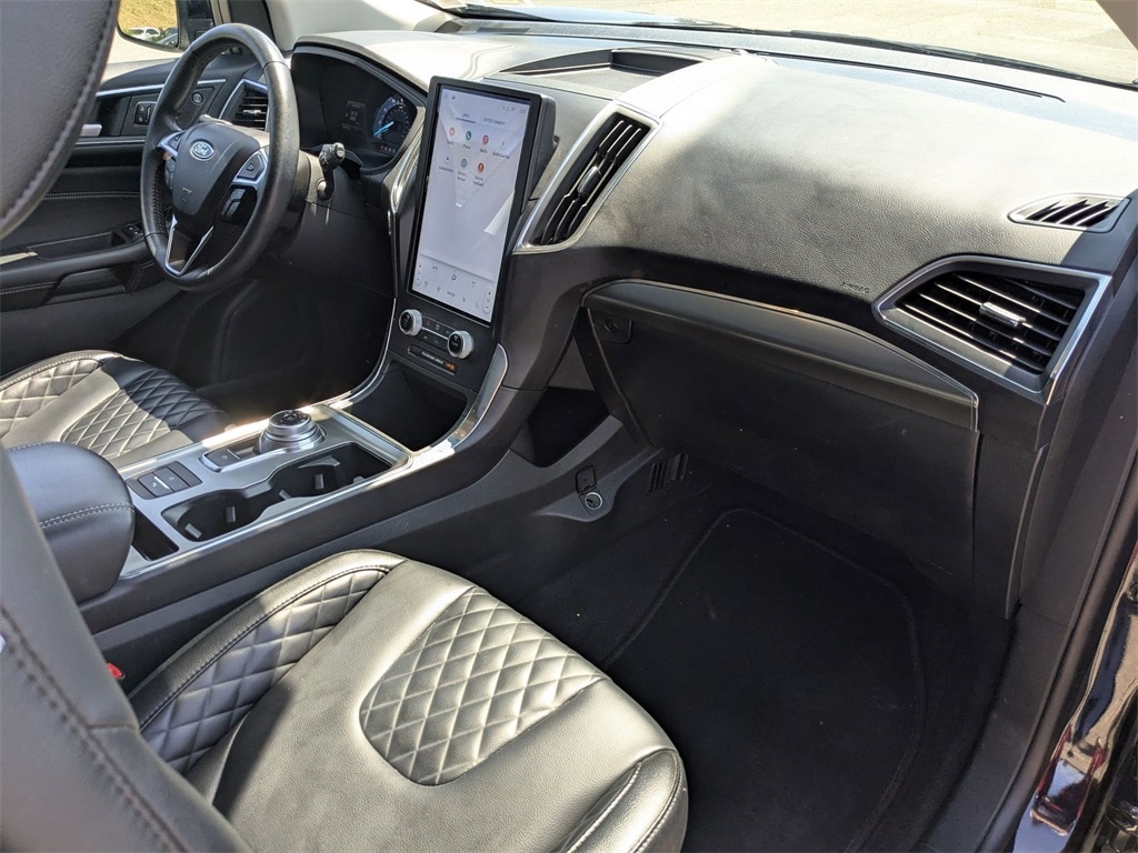 Thumbnail: 2024 Ford Edge - 33