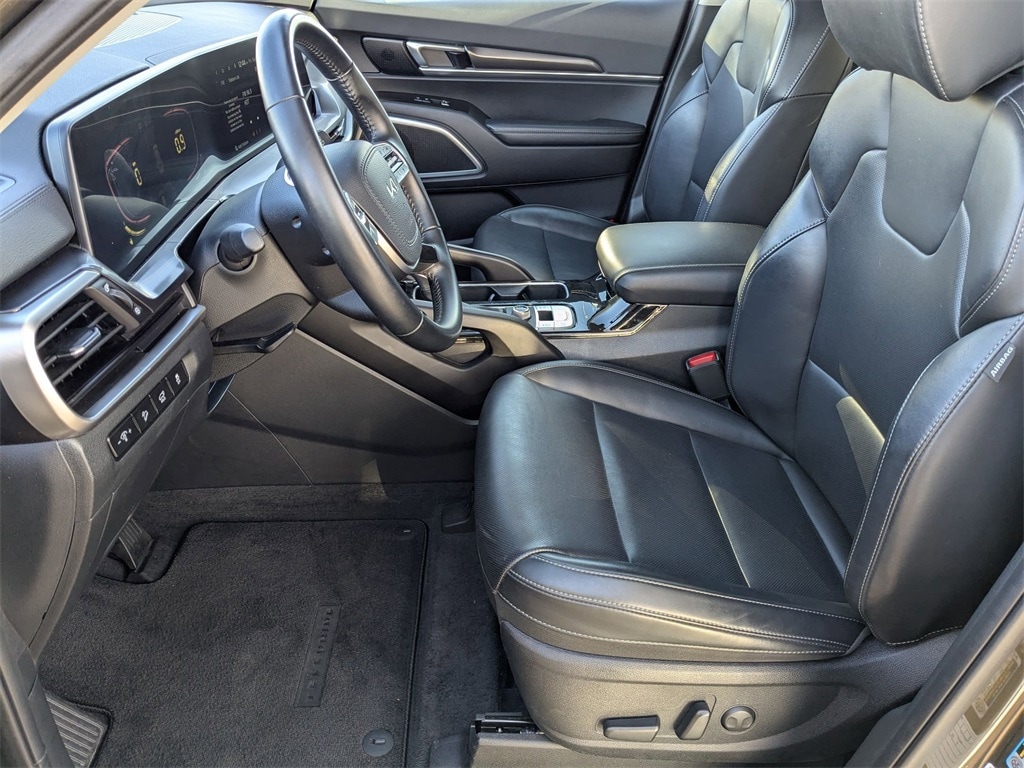 Thumbnail: 2025 Kia Telluride - 18