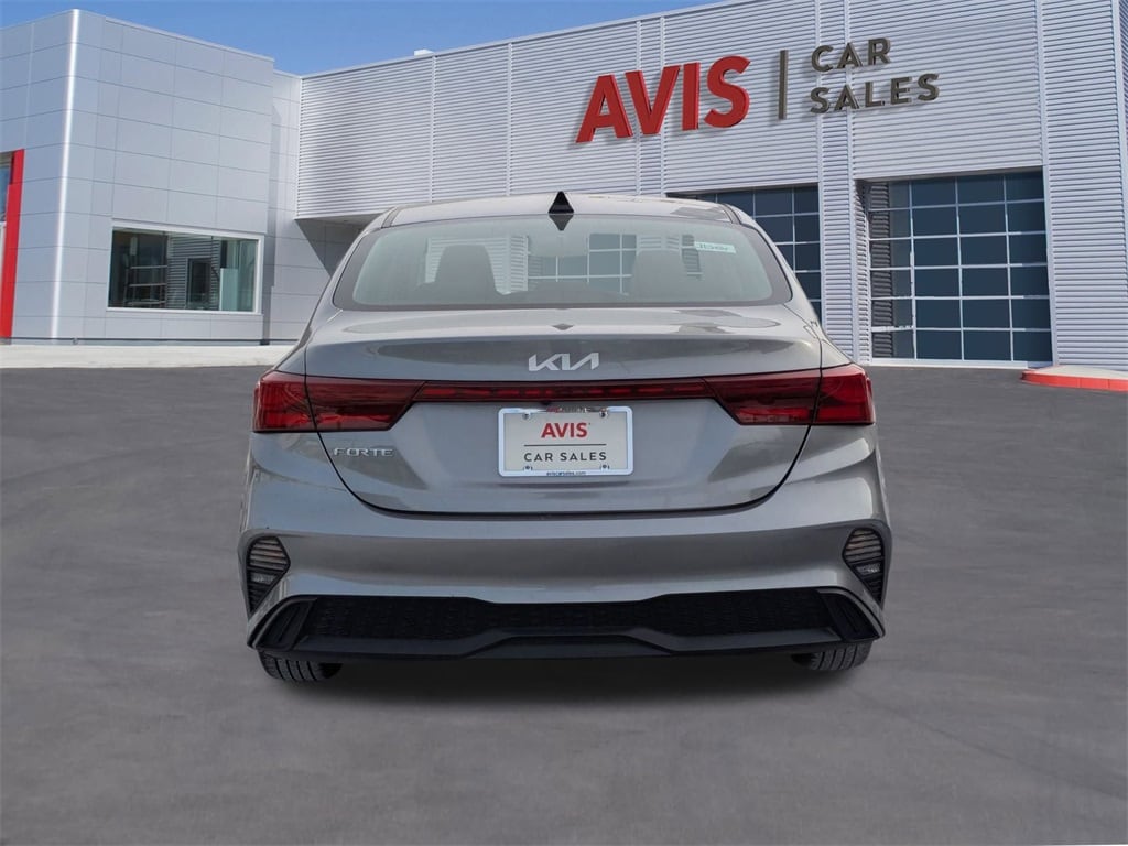 Thumbnail: 2024 Kia Forte - 5