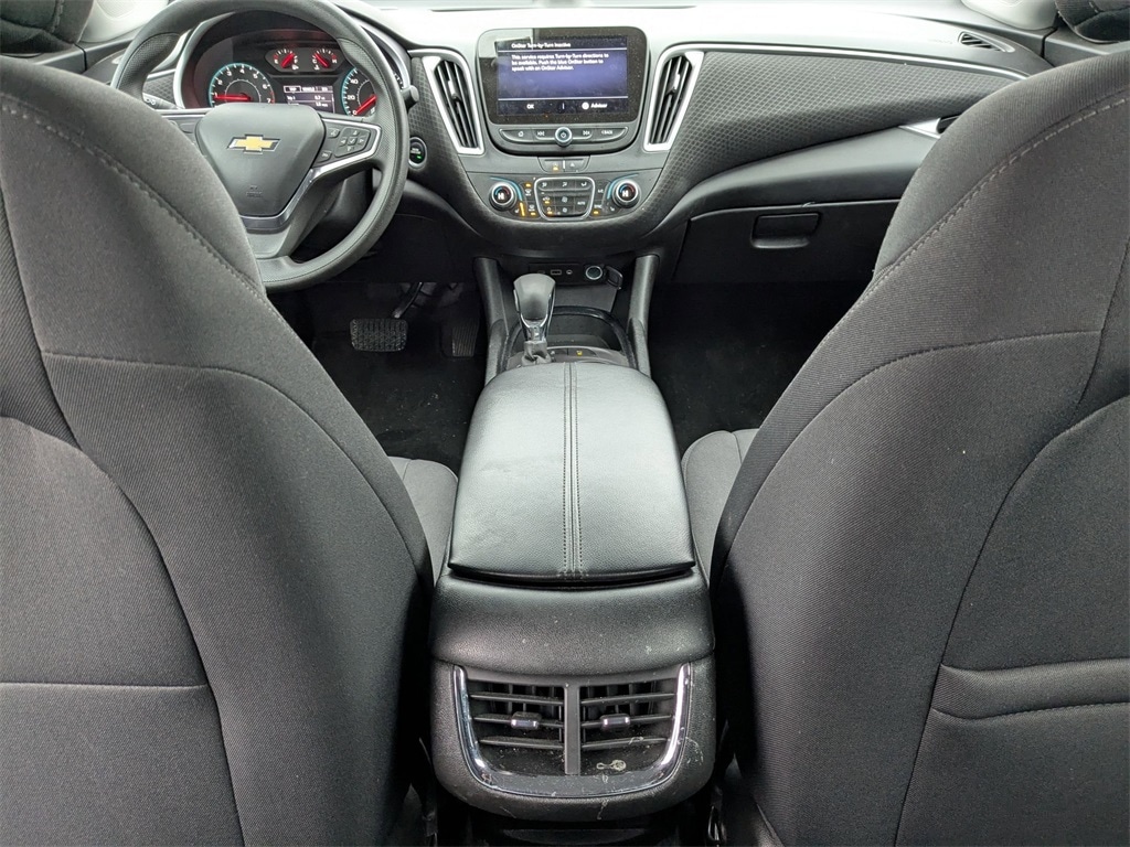 Thumbnail: 2024 Chevrolet Malibu - 32