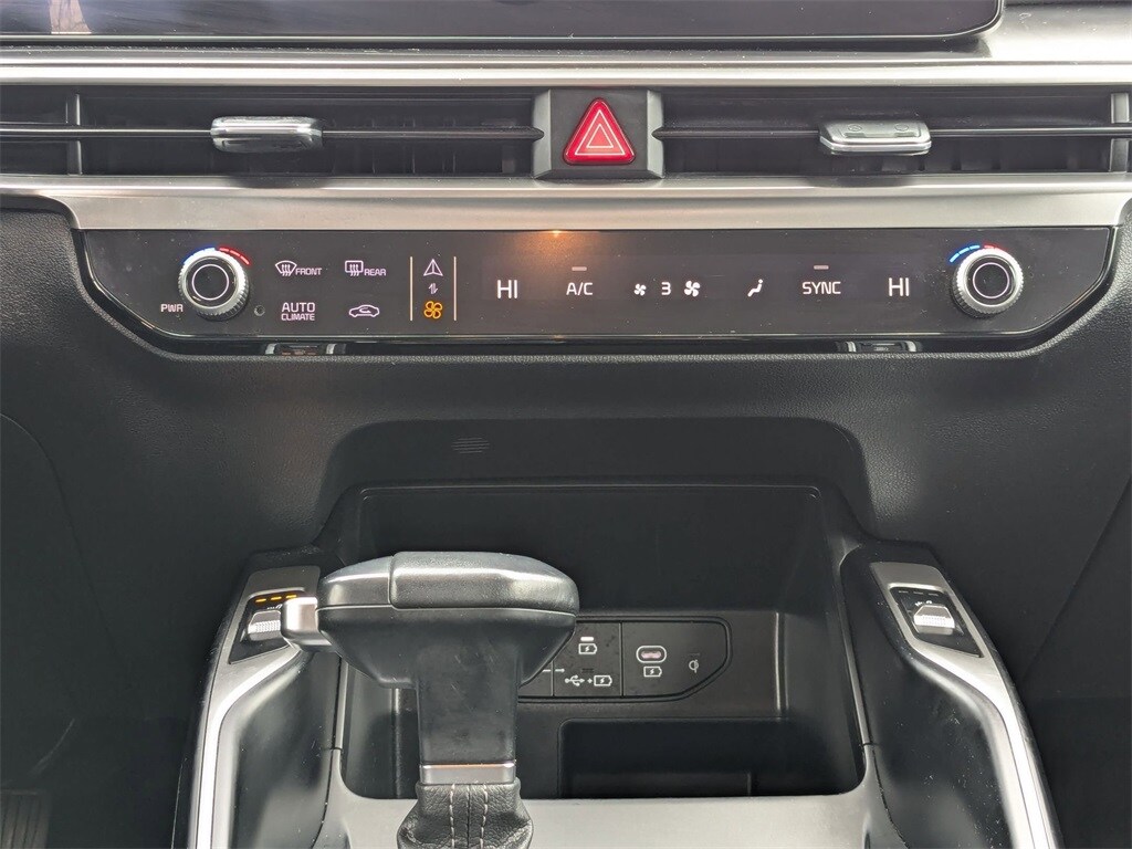 Thumbnail: 2024 Kia Sorento - 29