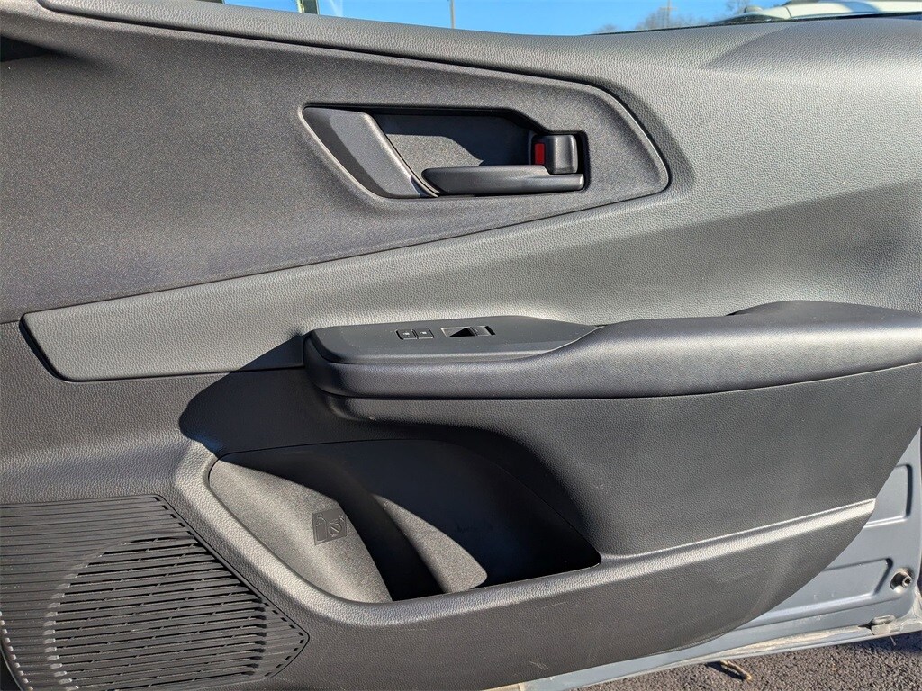 Thumbnail: 2024 Toyota Prius - 35