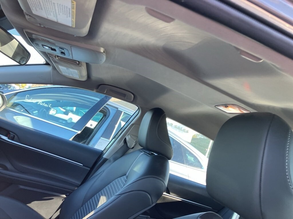 2024 Toyota Camry SE photo 3