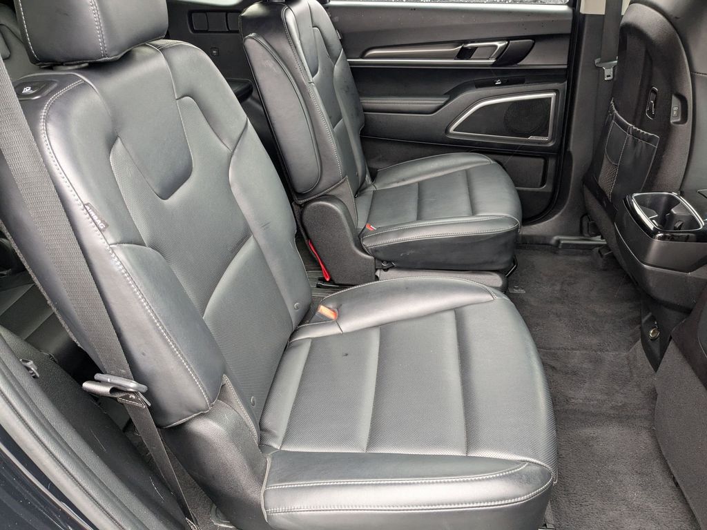 Thumbnail: 2025 Kia Telluride - 32