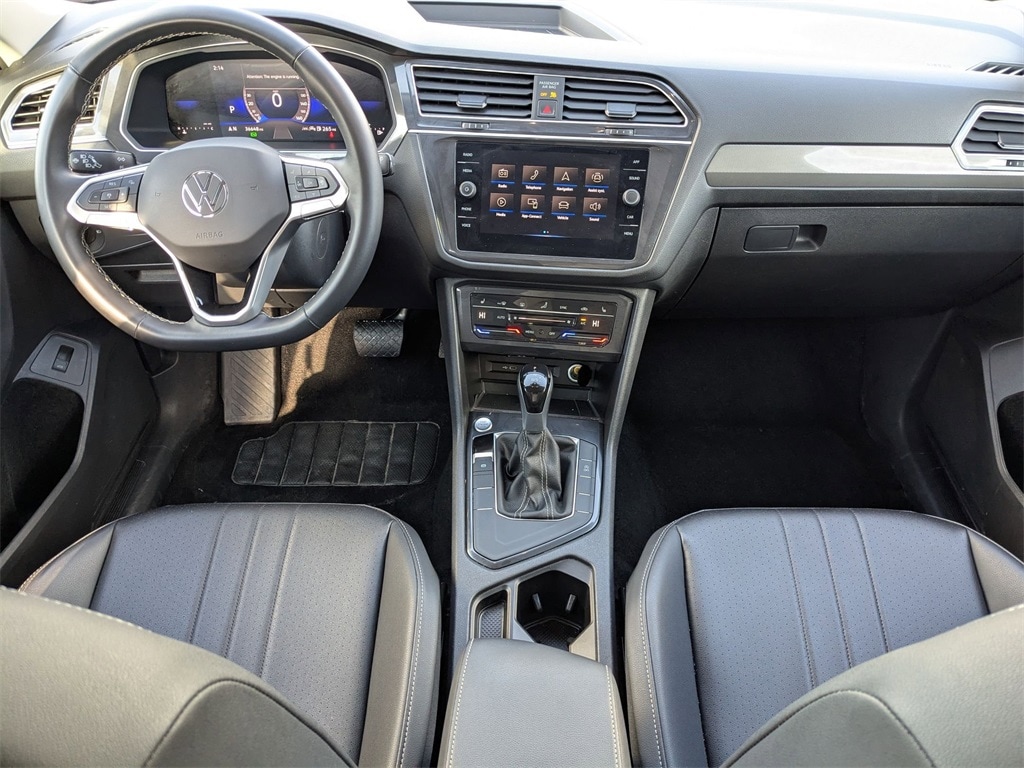 Thumbnail: 2024 Volkswagen Tiguan - 32