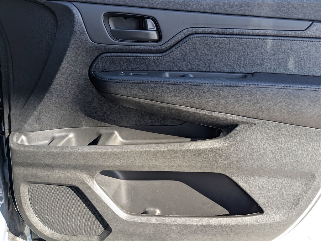 Thumbnail: 2025 Honda Odyssey - 37