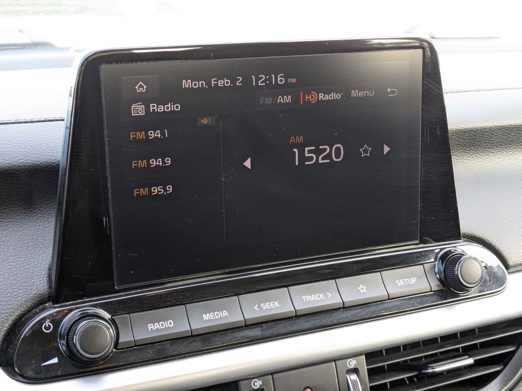 Thumbnail: 2024 Kia Forte - 22