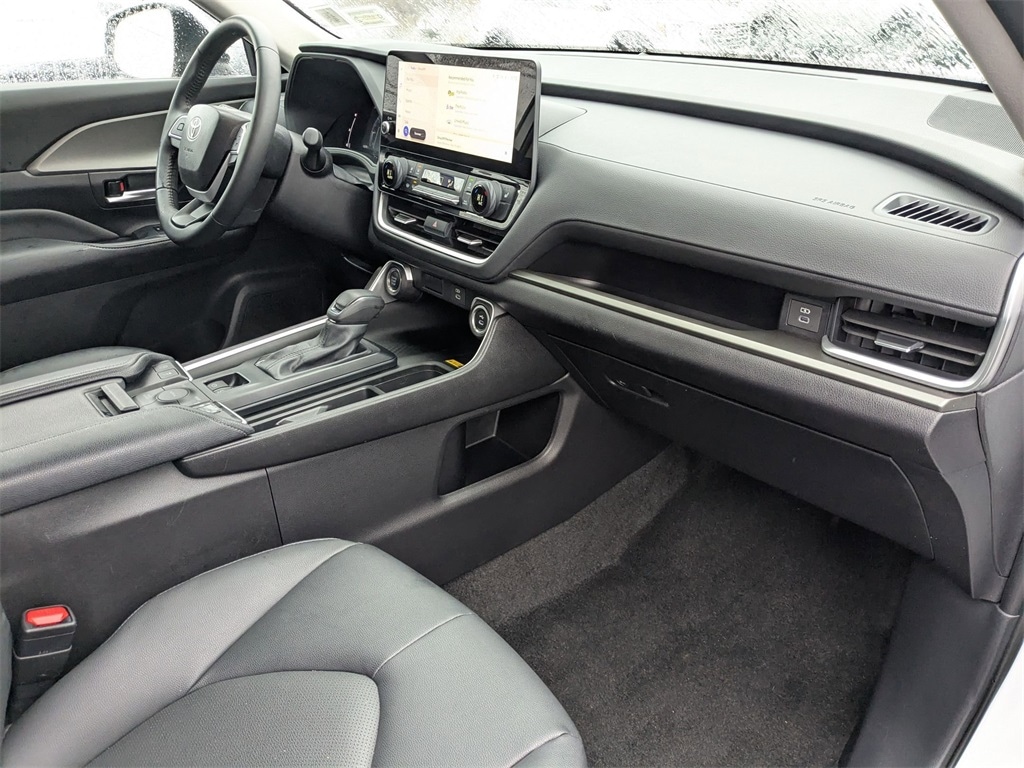 Thumbnail: 2025 Toyota Grand Highlander - 36