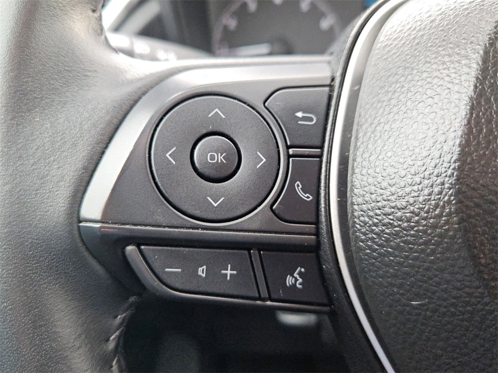 Thumbnail: 2025 Toyota Corolla Cross - 13