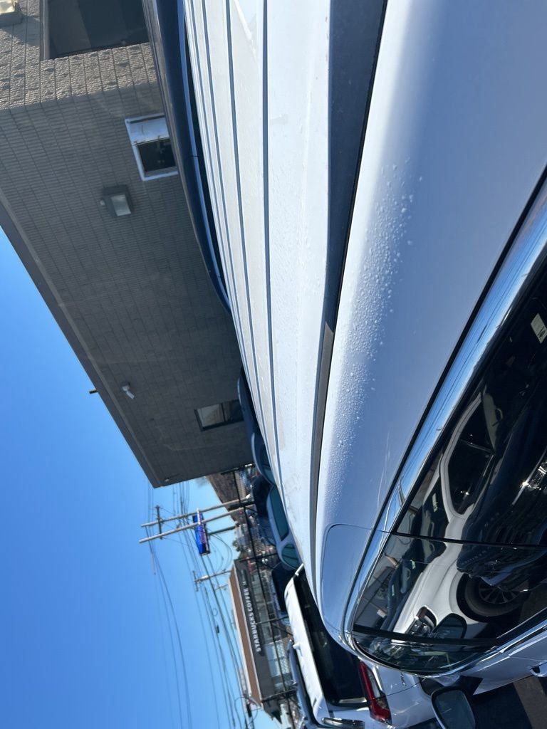 Thumbnail: 2023 Chrysler Pacifica - 6